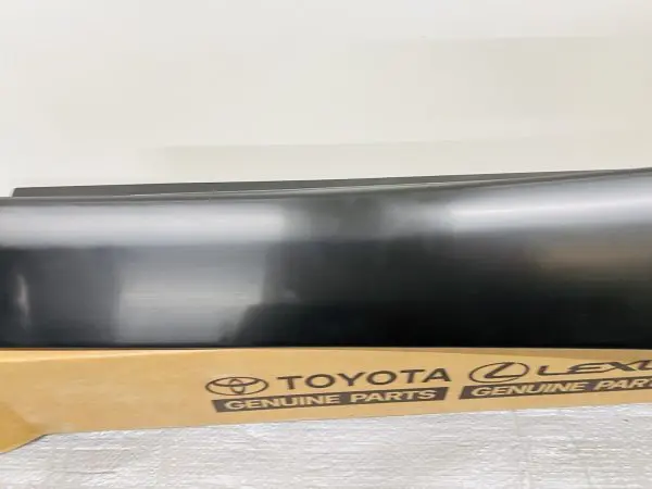 2015 2016 2017 2018 2019  TOYOTA HIGHLANDER REAR RIGHT DOOR MOLDING OEM ROCKER - Image 4