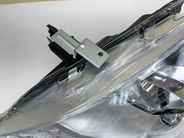⭐️  MINT 2015 2016 2017 2018 2019 NISSAN VERSA HALOGEN FRONT LEFT HEADLIGHT - Image 8