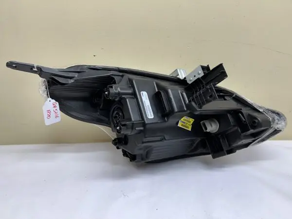 ⭐️  MINT 2015 2016 2017 2018 2019 NISSAN VERSA HALOGEN FRONT LEFT HEADLIGHT - Image 14