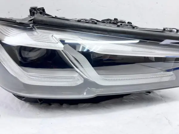 2021 2022 2023 BMW 5 SERIES 530i 540i 550ix LED FRONT RIGHT OEM HEADLIGHT - Image 4