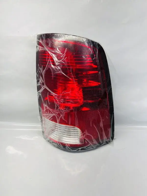 ⭐️ 2009-2011 2012 2013 2014 2015 2016 2017 2018 DODGE RAM RIGHT OEM TAIL LIGHT - Image 2