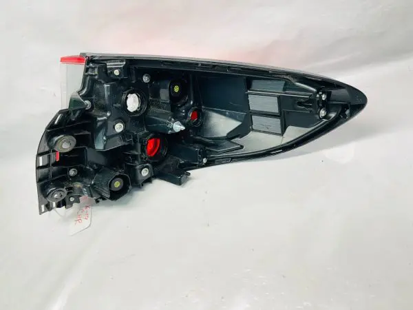 2016 2017 2018 2019 2020 2021 2022 TOYOTA CHR REAR LEFT OEM TAIL LIGHT - Image 12