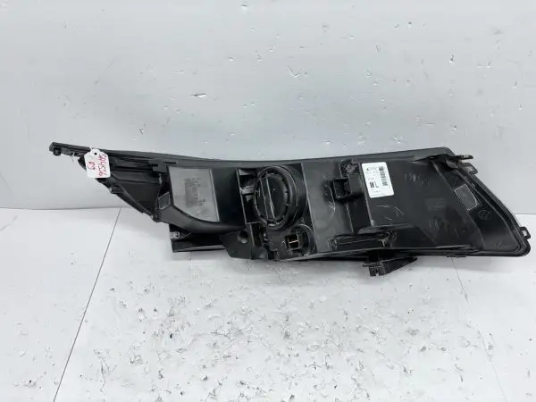 NICE OEM 22769170  2011 2012 2013 2014 2015 CHEVY VOLT  FRONT LEFT HEADLIGHT - Image 17