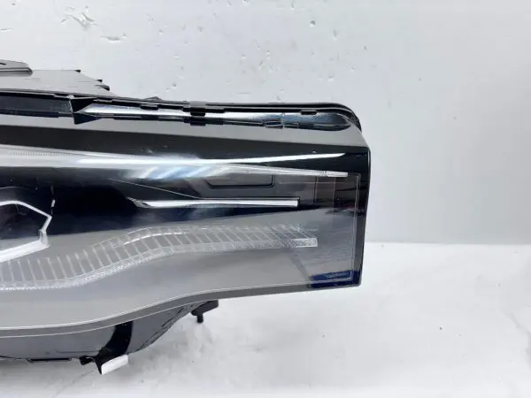 SA279E6  2019 2020 2021 2022 BMW X7 G07 LED FRONT RIGHT OEM HEADLIGHT - Image 6
