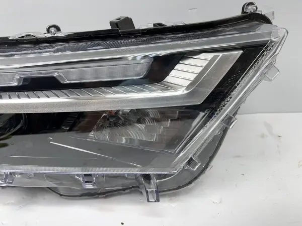 2022 2023 2024 toyota rav4 full led front right oem headlight - Image 2
