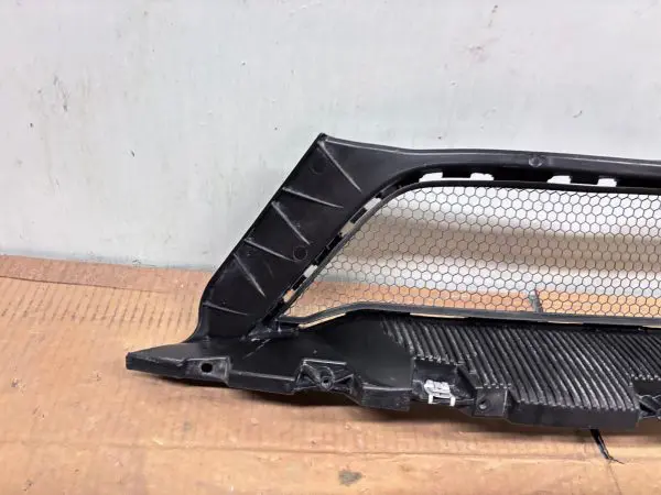 2020 2021 2022 2023 2024 PORSCHE 718 CAYMAN GT4 RS CLUBSPORT FRONT OEM  GRILLE - Image 11
