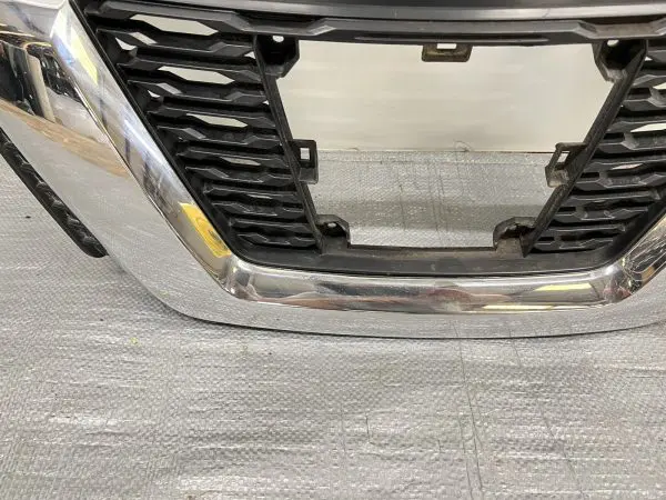 623106FL0C 2017 2018 2019 2020 NISSAN ROGUE FRONT OEM GRILLE GENUINE - Image 6