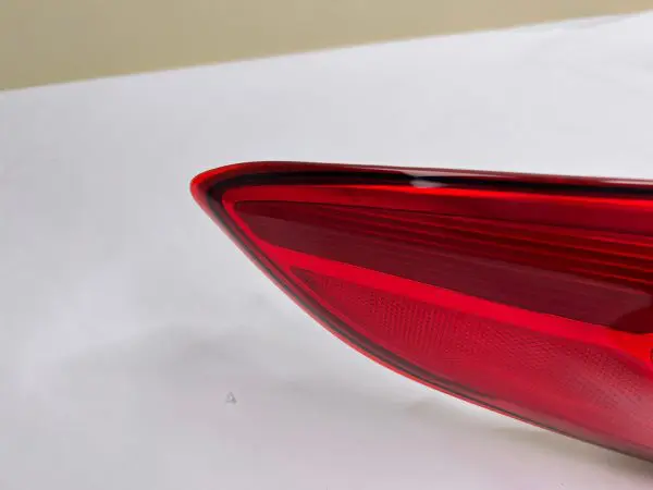 92401-C2000 2015 2016 2017  HYUNDAI SONATA REAR LEFT OEM TAIL LIGHT - Image 8