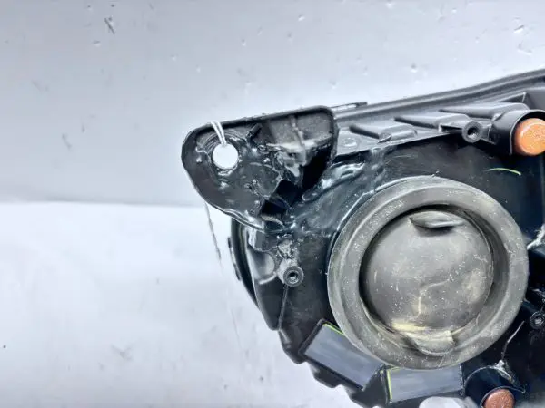 2015 2016 2017 2018-2022 DODGE CHALLENGER HALOGEN RIGHT OEM HEADLIGHT 68174064AF - Image 15