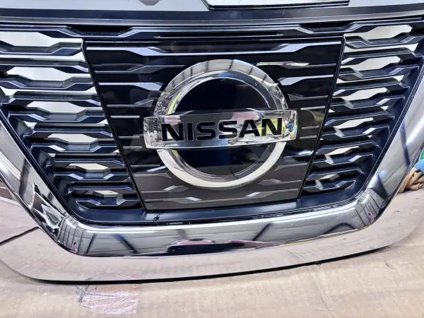 623106FL0C 2017 2018 2019 2020 NISSAN ROGUE FRONT OEM GRILLE EMBLEM CAMERA - Image 6