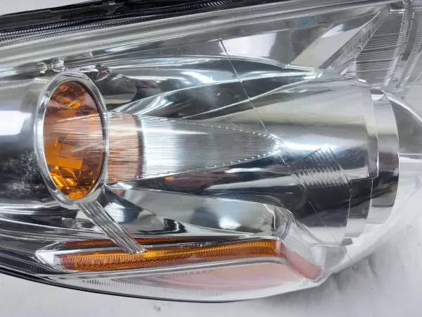ALL TABS 2010 2011 2012 SUBARU LEGACY OUTBACK HALOGEN  FRONT RIGHT OEM HEADLIGHT - Image 20