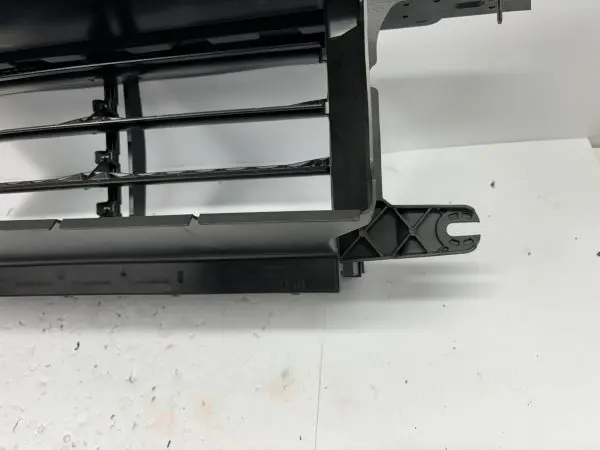 OEM 2018 2019 2020 FORD F150 Front lower Shutter Genuine jl3z8475b - Image 3
