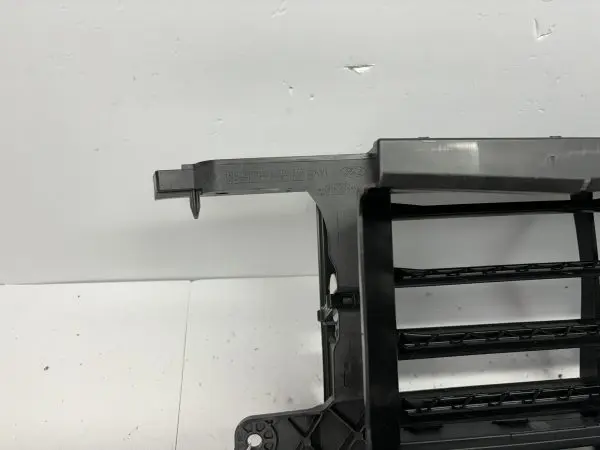 OEM 2018 2019 2020 FORD F150 Front lower Shutter Genuine jl3z8475b - Image 7