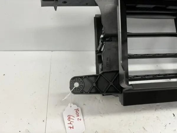 OEM 2018 2019 2020 FORD F150 Front lower Shutter Genuine jl3z8475b - Image 8
