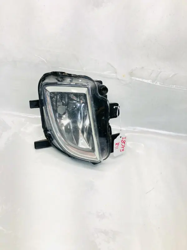 5K0941700E 2011 2012 2013 2014 VW JETTA GTI FRONT RIGHT OEM FOG LIGHT GENUINE - Image 2