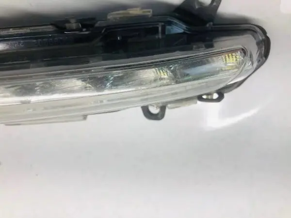 A2218201856 2009-2011 2012 2013 MERCEDES BENZ S CLASS C CLS LED RUNNING LIGHT - Image 7