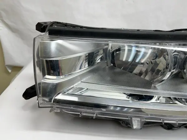 ALL TABS 2017 2018 2019 TOYOTA HIGHLANDER HALOGEN FRONT LEFT OEM HEADLIGHT - Image 2