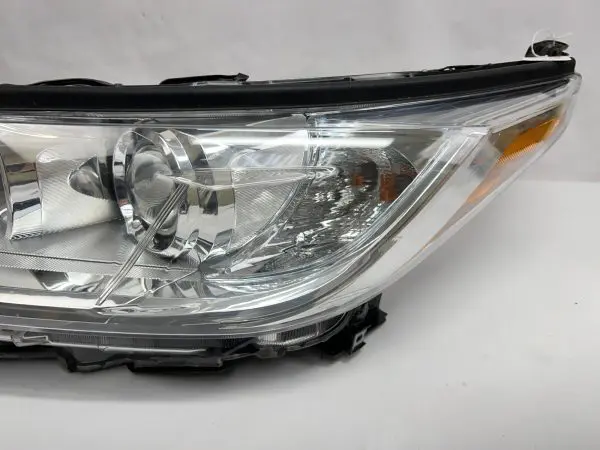 ALL TABS 2017 2018 2019 TOYOTA HIGHLANDER HALOGEN FRONT LEFT OEM HEADLIGHT - Image 7