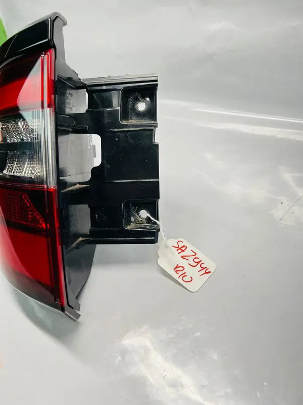 2021 2022 2023 NISSAN ARMADA LED REAR LEFT OEM TAIL LIGHT GENUINE - Image 2
