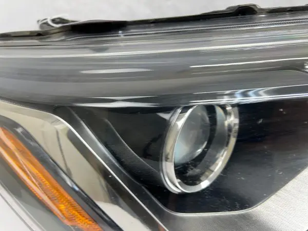 2017 2018 2019 2020 nissan pathfinder halogen front right oem headlight - Image 10