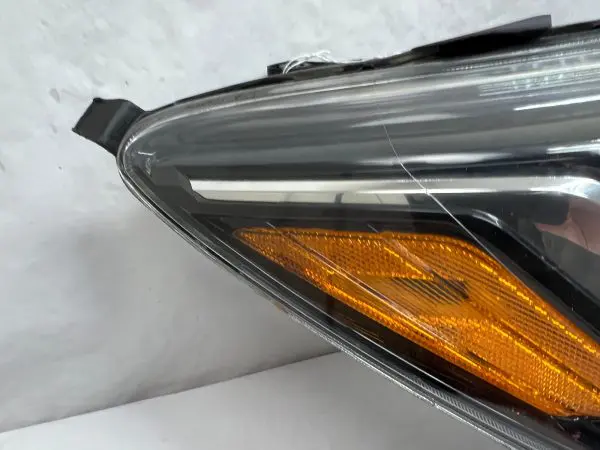 2017 2018 2019 2020 nissan pathfinder halogen front right oem headlight - Image 14
