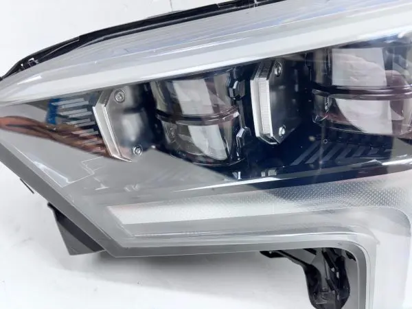NICE 2022 2023 2024 2025 TOYOTA TUNDRA PLATINUM LED FRONT LEFT OEM HEADLIGHT - Image 11