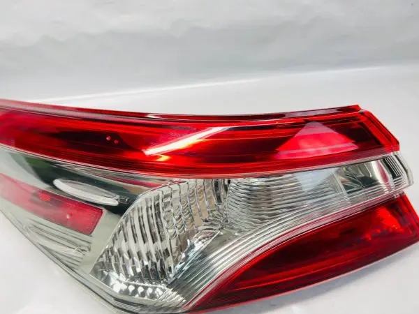 2018 2019 2020 2021 2022 2023 TOYOTA CAMRY HALOGEN LED REAR LEFT OEM TAIL LIGHT - Image 7
