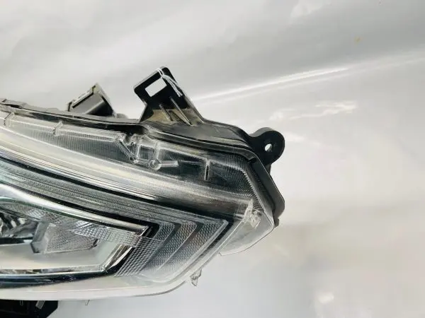 ALL TABS 2016 2017 2018 NISSAN ALTIMA HALOGEN  FRONT RIGHT OEM HEADLIGHT - Image 4
