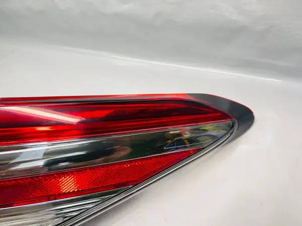 2018 2019 2020 2021 2022 2023 TOYOTA CAMRY FULL LED REAR RIGHT OEM TAIL LIGHT - Image 3