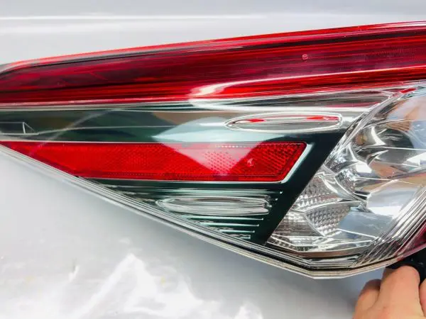 NICE 18 2019 2020 2021 2022 2023 TOYOTA CAMRY FULL LED REAR LEFT OEM TAIL LIGHT - Image 9