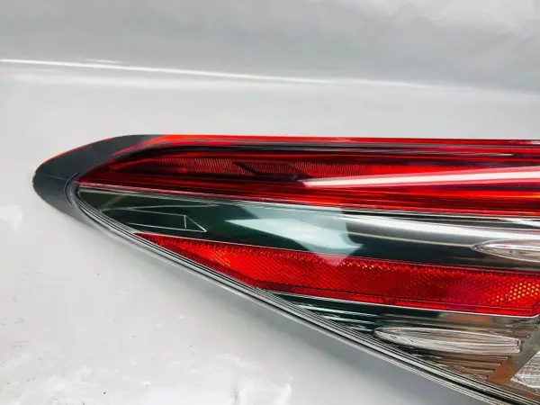 NICE 18 2019 2020 2021 2022 2023 TOYOTA CAMRY FULL LED REAR LEFT OEM TAIL LIGHT - Image 10