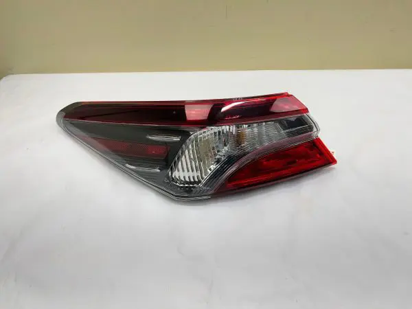 2018 2019 2020 2021 2022 2023 TOYOTA CAMRY DARK TRD REAR LEFT OEM TAIL LIGHT