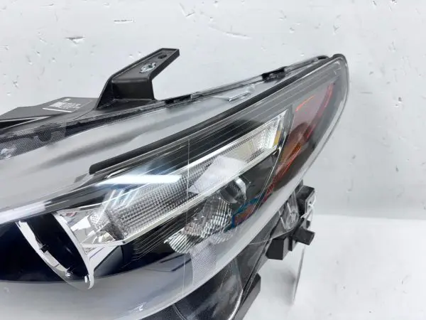 2016 2017 2018 2019 2020 2021 2022 2023 MAZDA CX9 CX-9 LED  LEFT OEM HEADLIGHT - Image 9