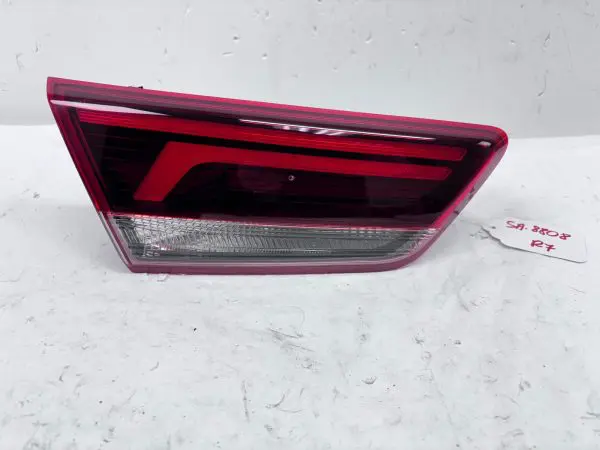 NICE 92403-D4620  2019 2020 KIA OPTIMA LED REAR LEFT INNER OEM TAIL LIGHT - Image 2