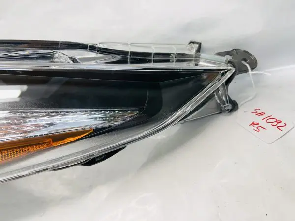 OEM GENUINE 2016 2017 2018 TOYOT PRIUS LED FRONT LEFT OEM HEADLIGHT 81070-47711 - Image 3