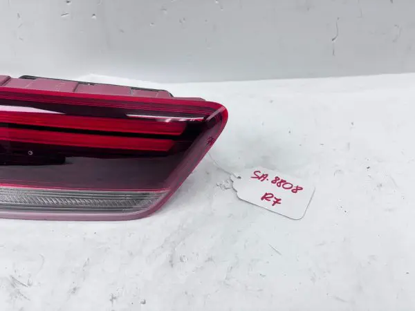 NICE 92403-D4620  2019 2020 KIA OPTIMA LED REAR LEFT INNER OEM TAIL LIGHT - Image 4