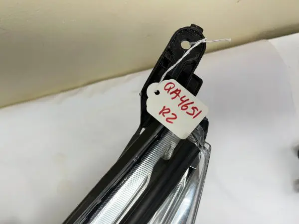 2017 2018 2019 TOYOTA HIGHLANDER HALOGEN FRONT LEFT OEM HEADLIGHT - Image 7