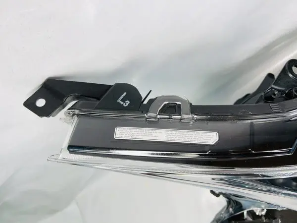 OEM GENUINE 2016 2017 2018 TOYOT PRIUS LED FRONT LEFT OEM HEADLIGHT 81070-47711 - Image 9