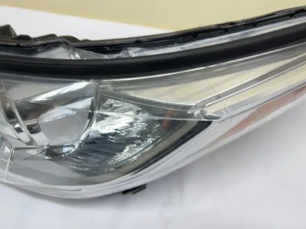 2017 2018 2019 TOYOTA HIGHLANDER HALOGEN FRONT LEFT OEM HEADLIGHT - Image 9