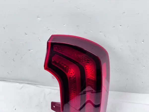92402-S9500  2023 2024 KIA TELLURIDE HALOGEN REAR RIGHT OEM TAIL LIGHT - Image 8