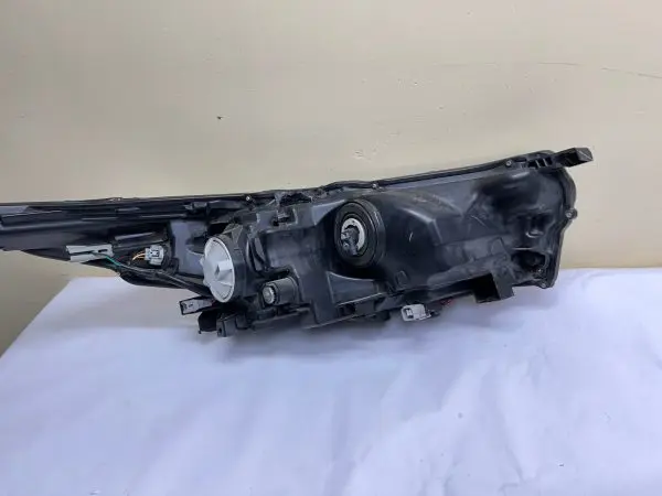 2017 2018 2019 TOYOTA HIGHLANDER HALOGEN FRONT LEFT OEM HEADLIGHT - Image 19