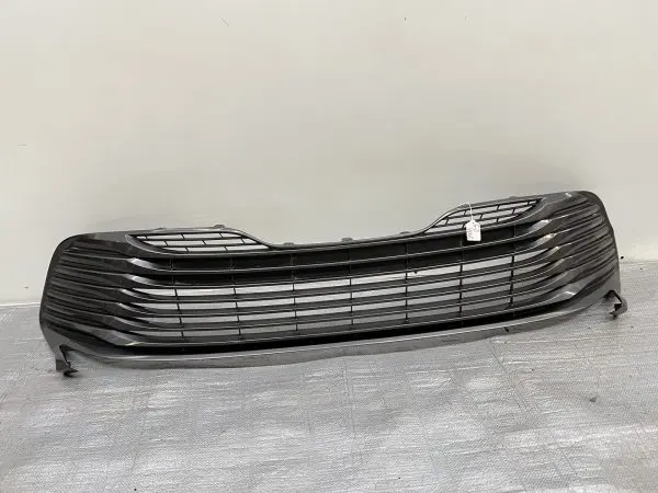2018 2019 2020 2021 2022 2023 TOYOTA CAMRY FRONT OEM GRILLE GENUINE 5310206240