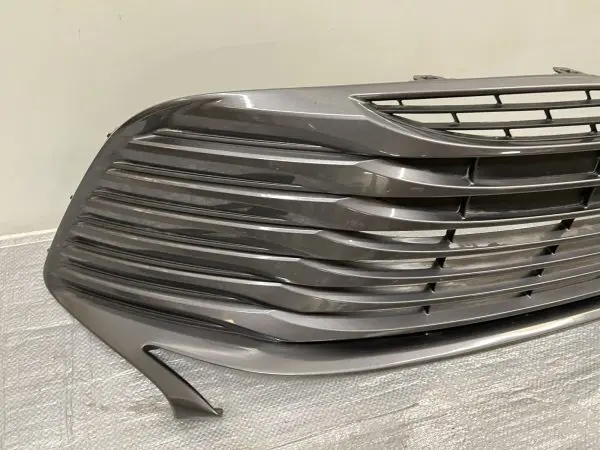 2018 2019 2020 2021 2022 2023 TOYOTA CAMRY FRONT OEM GRILLE GENUINE 5310206240 - Image 4