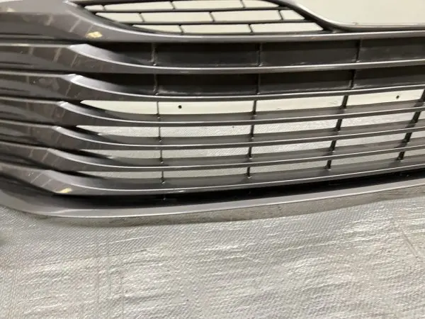 2018 2019 2020 2021 2022 2023 TOYOTA CAMRY FRONT OEM GRILLE GENUINE 5310206240 - Image 8