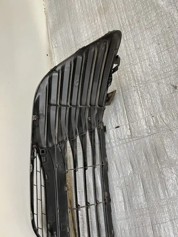 2018 2019 2020 2021 2022 2023 TOYOTA CAMRY FRONT OEM GRILLE GENUINE 5310206240 - Image 13