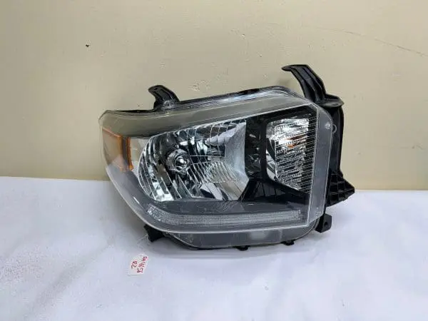 ALL TABS 2014 2015 2016 2017 TOYOTA TUNDRA HALOGEN LED FRONT RIGHT OEM HEADLIGHT