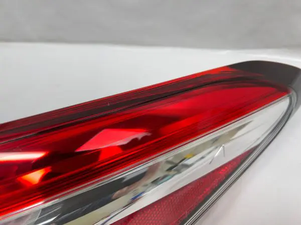 2018 2019 2020 2021 2022 2023 toyota camry halogen led rear right oem tail light - Image 6