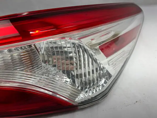 2018 2019 2020 2021 2022 2023 toyota camry halogen led rear right oem tail light - Image 10