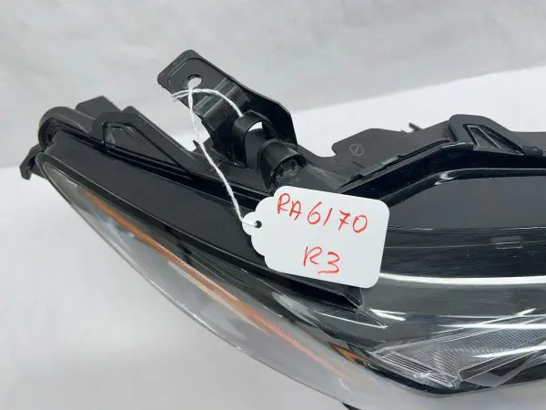 2018 2019 2020 2021 2022 2023 toyota camry led trd right oem headlight damaged - Image 16