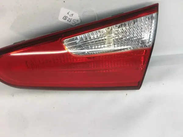 2014 2015 2016 KIA FORTE INNER TRUNK REAR RIGHT OEM TAIL LIGHT 92404-A70